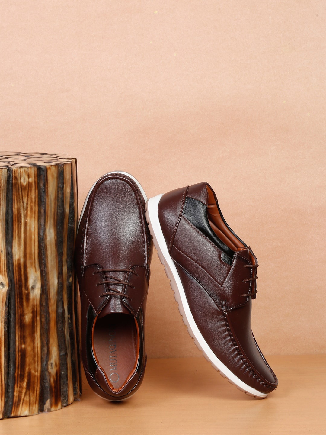 

MUTAQINOTI Men Lightweight Comfort Insole Patent Leather Contrast Sole Sneakers, Brown