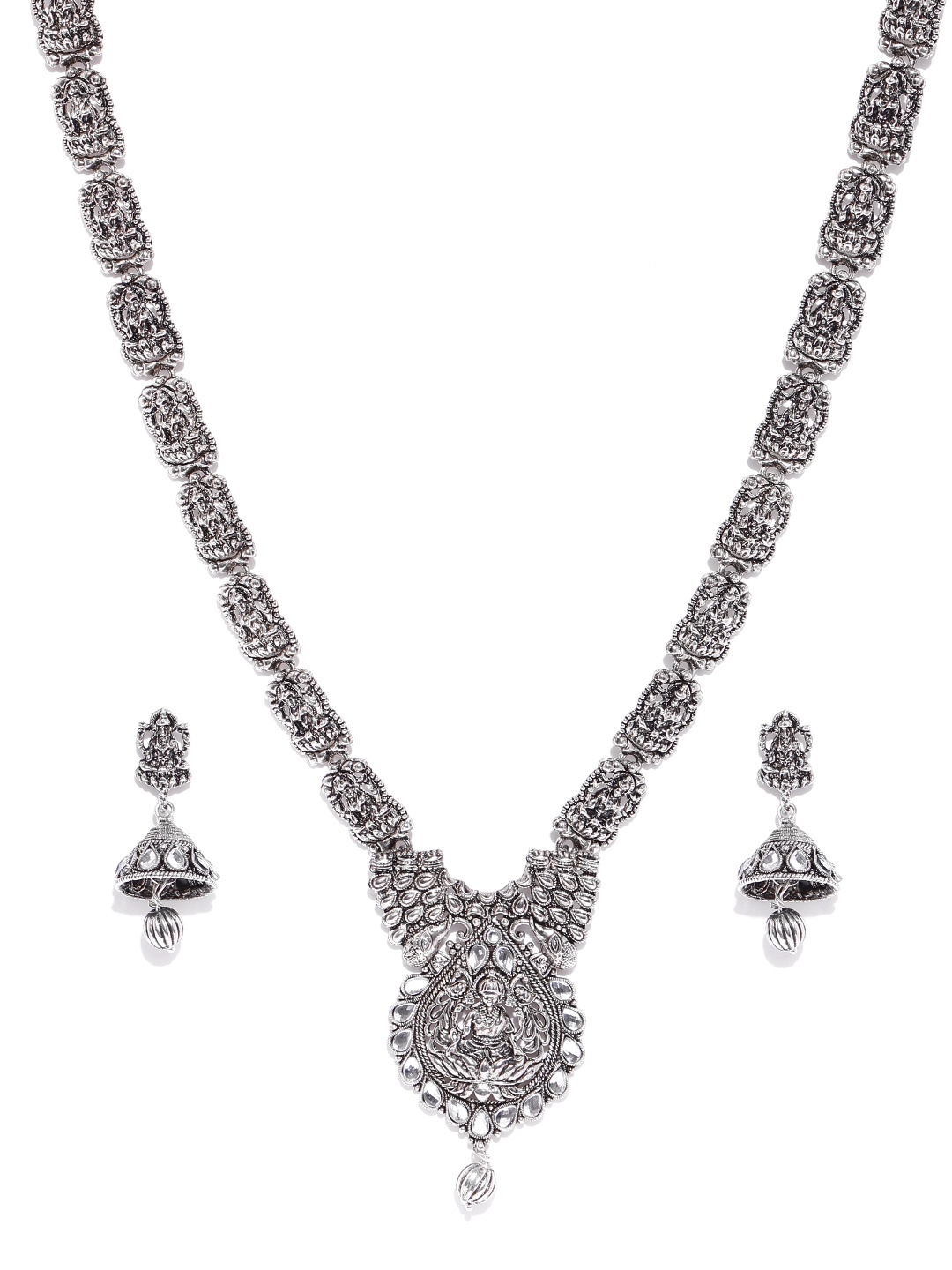

Zaveri Pearls Oxidised Silver-Toned Goddess Lakshmi Textured Jewellery Set