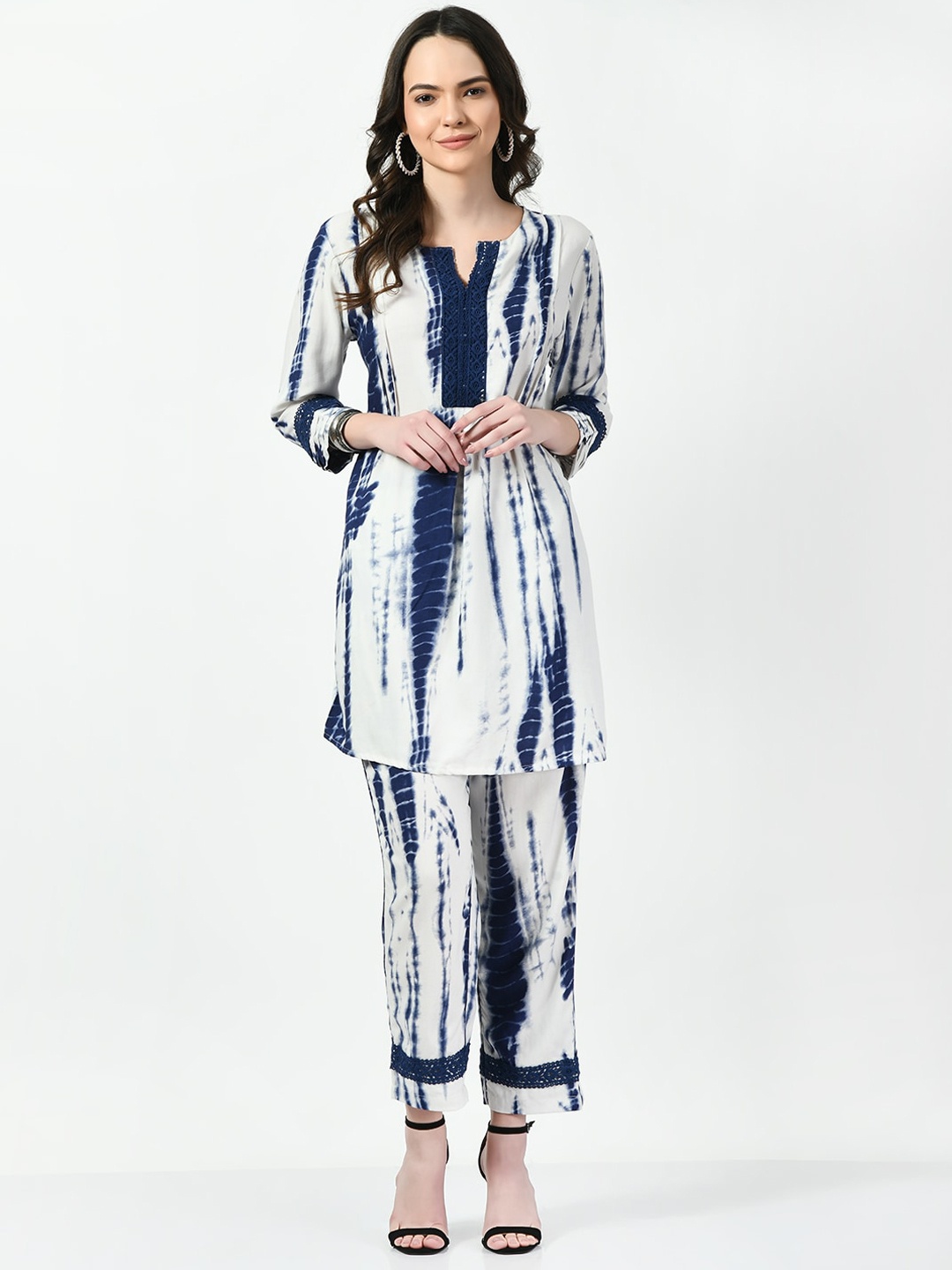 

TBOJ Tie-Dyed Printed Top & Trousers, White