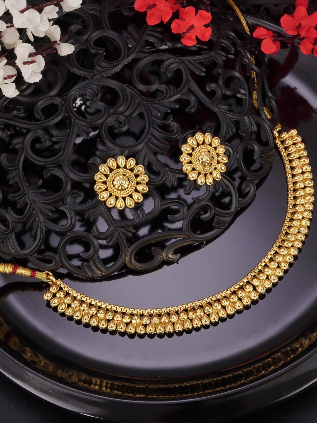 

LAFORWORD Gold-Plated Necklace And Earrings
