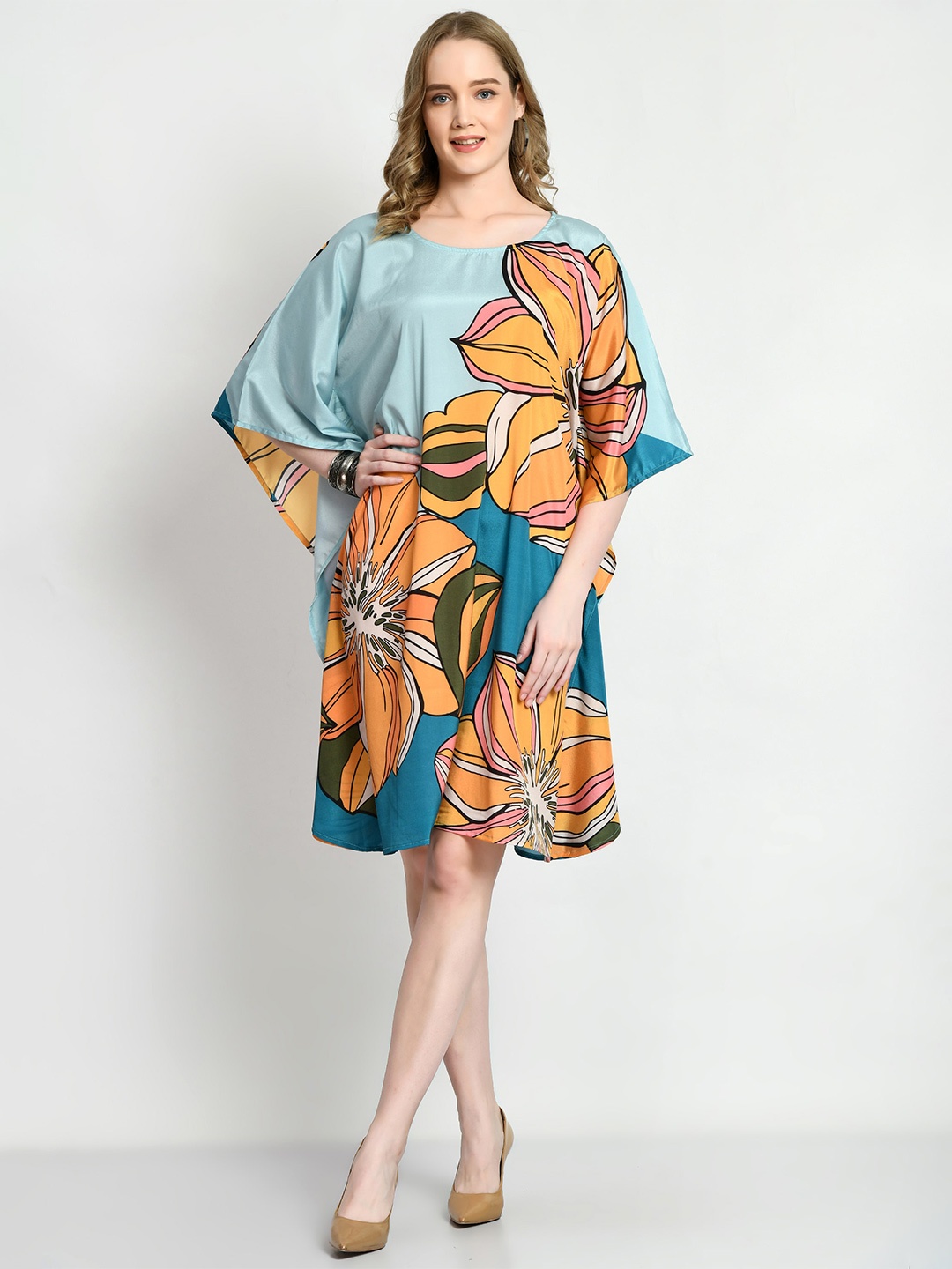

Navvi Floral Printed Round Neck Extended Sleeves Satin Kaftan Dress, Blue