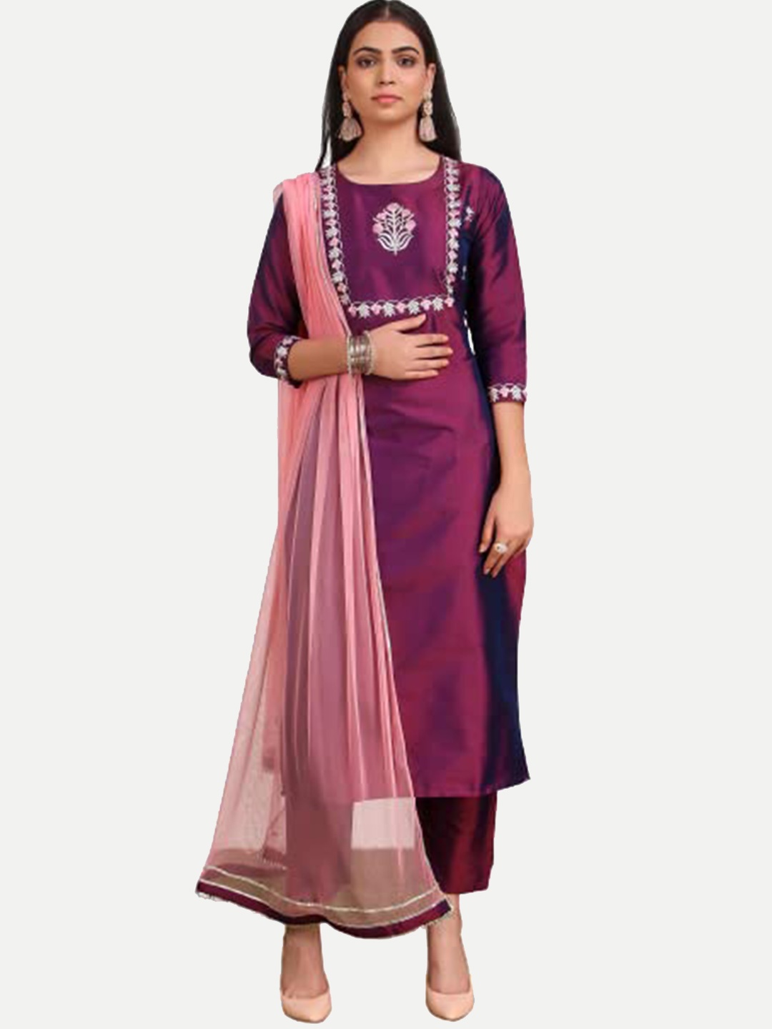 

PERFECTBLUE Floral Yoke Design Thread Work Kurta & Trousers With Dupatta, Purple