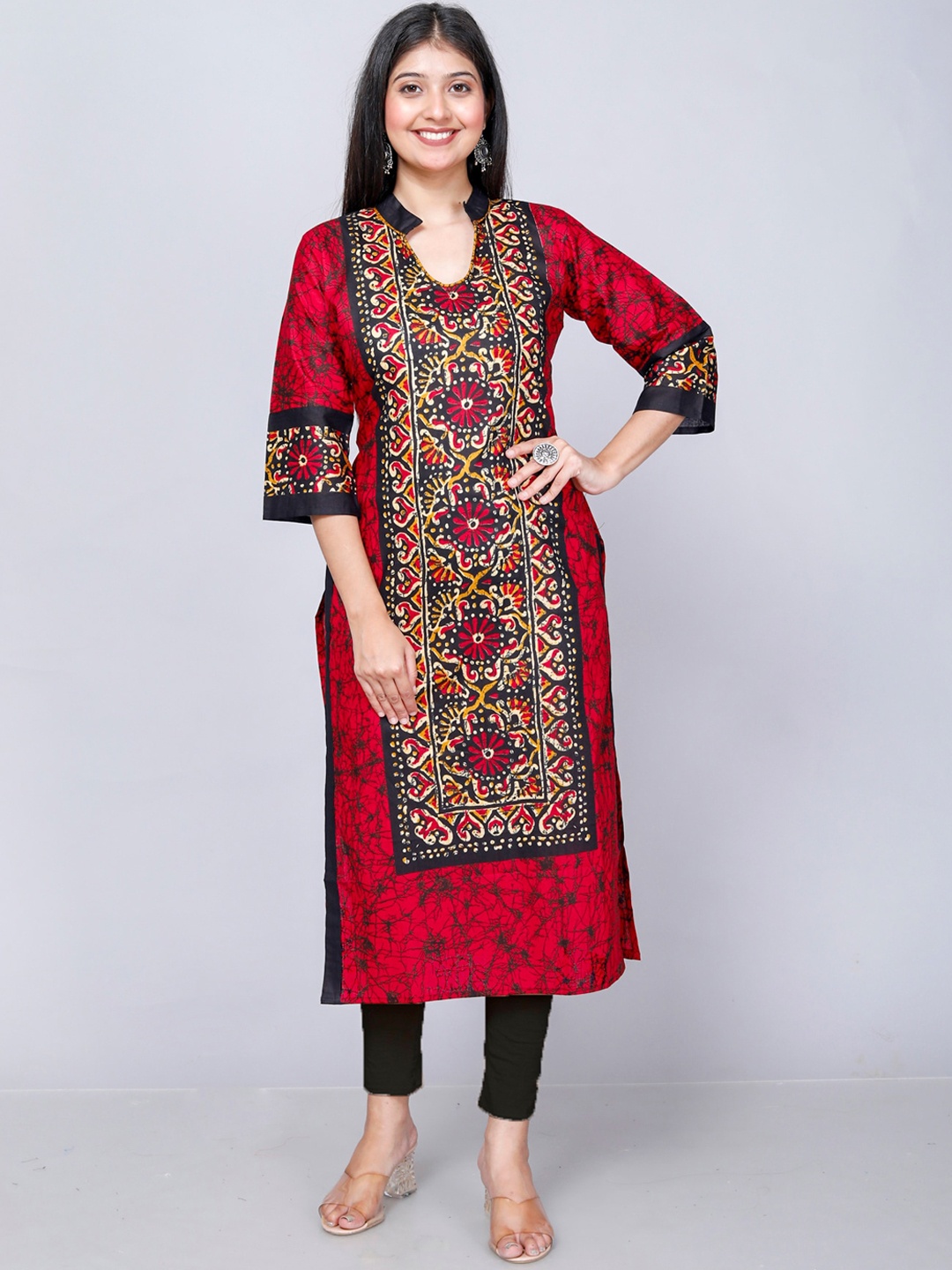 

Jevi Prints Ethnic Motifs Batik Printed Mandarin Collar Cotton Straight Kurta, Red