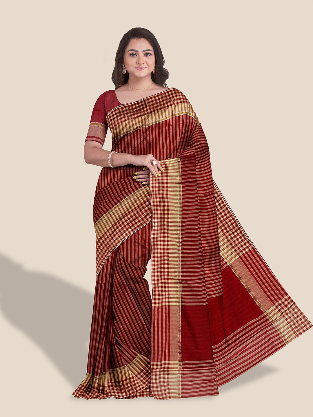 

The Chennai Silks Striped Zari Pure Cotton Venkatgiri Saree, Maroon