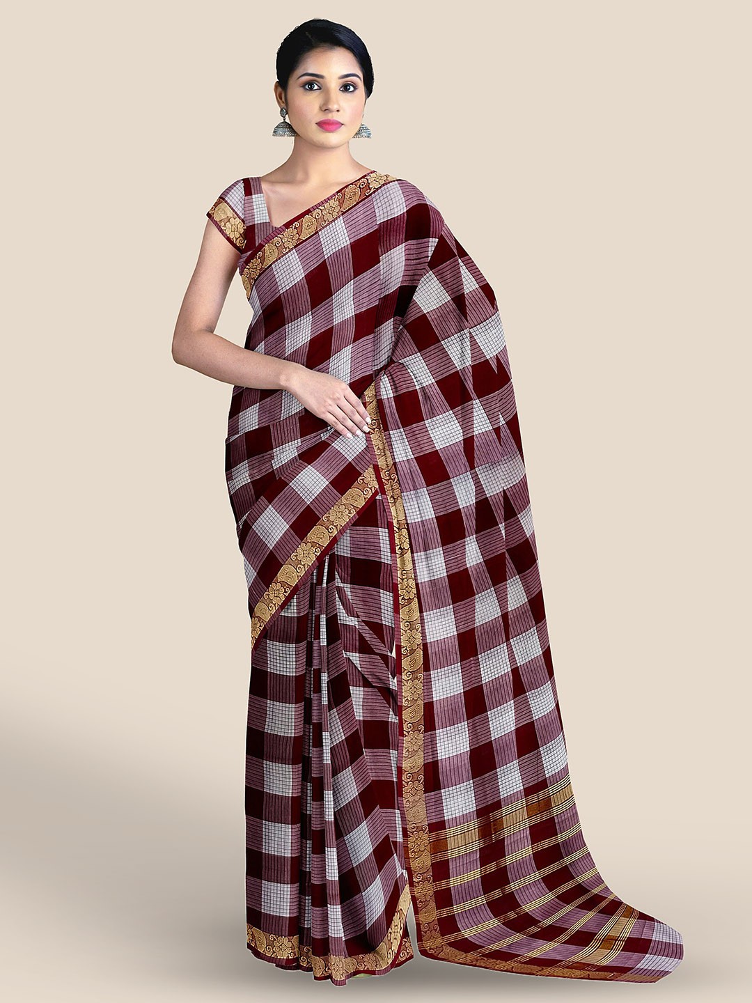 

The Chennai Silks Checked Zari Pure Cotton Chettinad Saree, Maroon