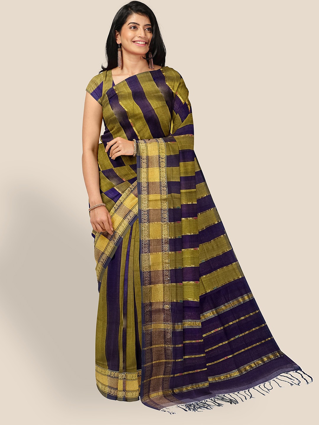 

The Chennai Silks Striped Zari Pure Cotton Narayan Peth Saree, Green