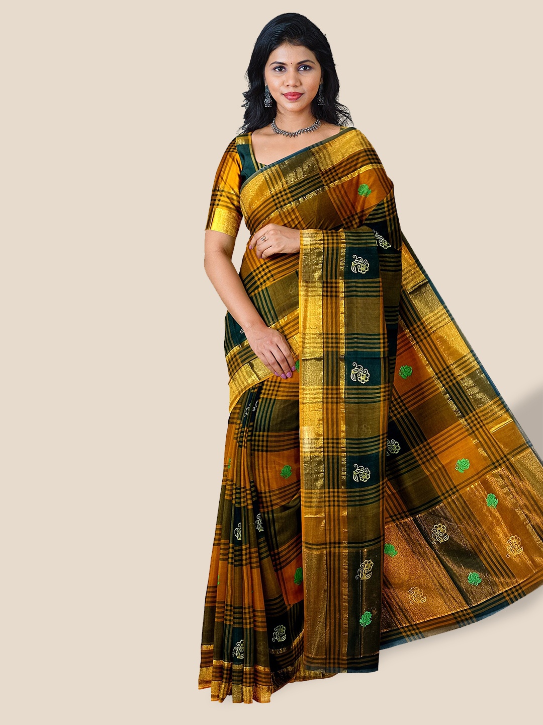 

The Chennai Silks Checked Zari Pure Cotton Venkatgiri Saree, Green