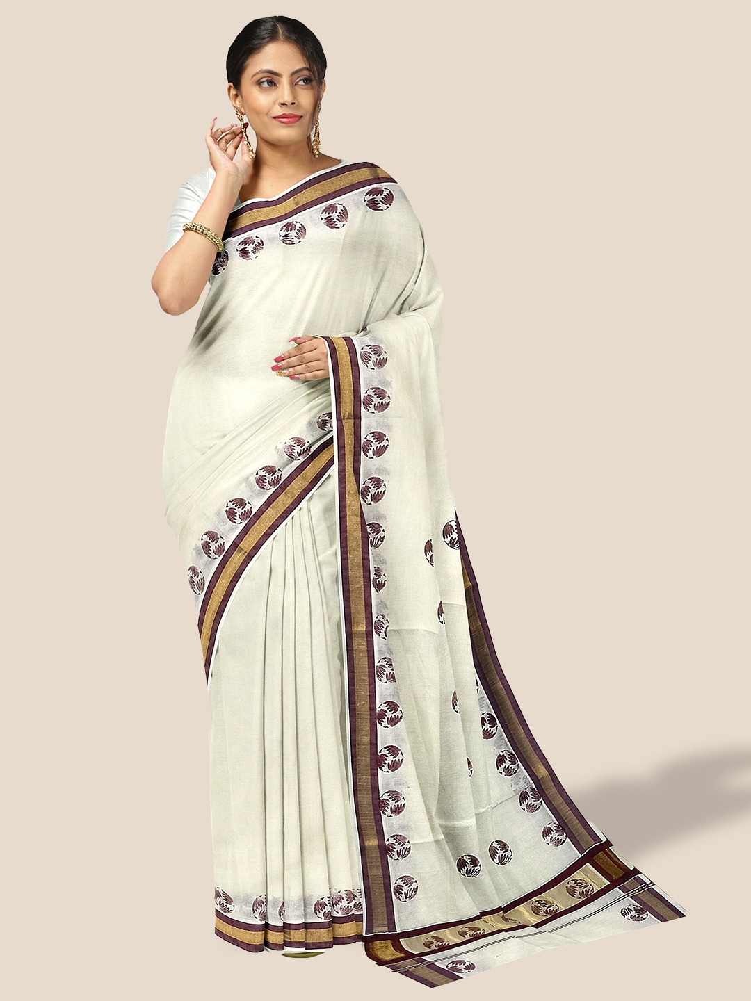 

The Chennai Silks Printed Zari Pure Cotton Kasavu Saree, Off white