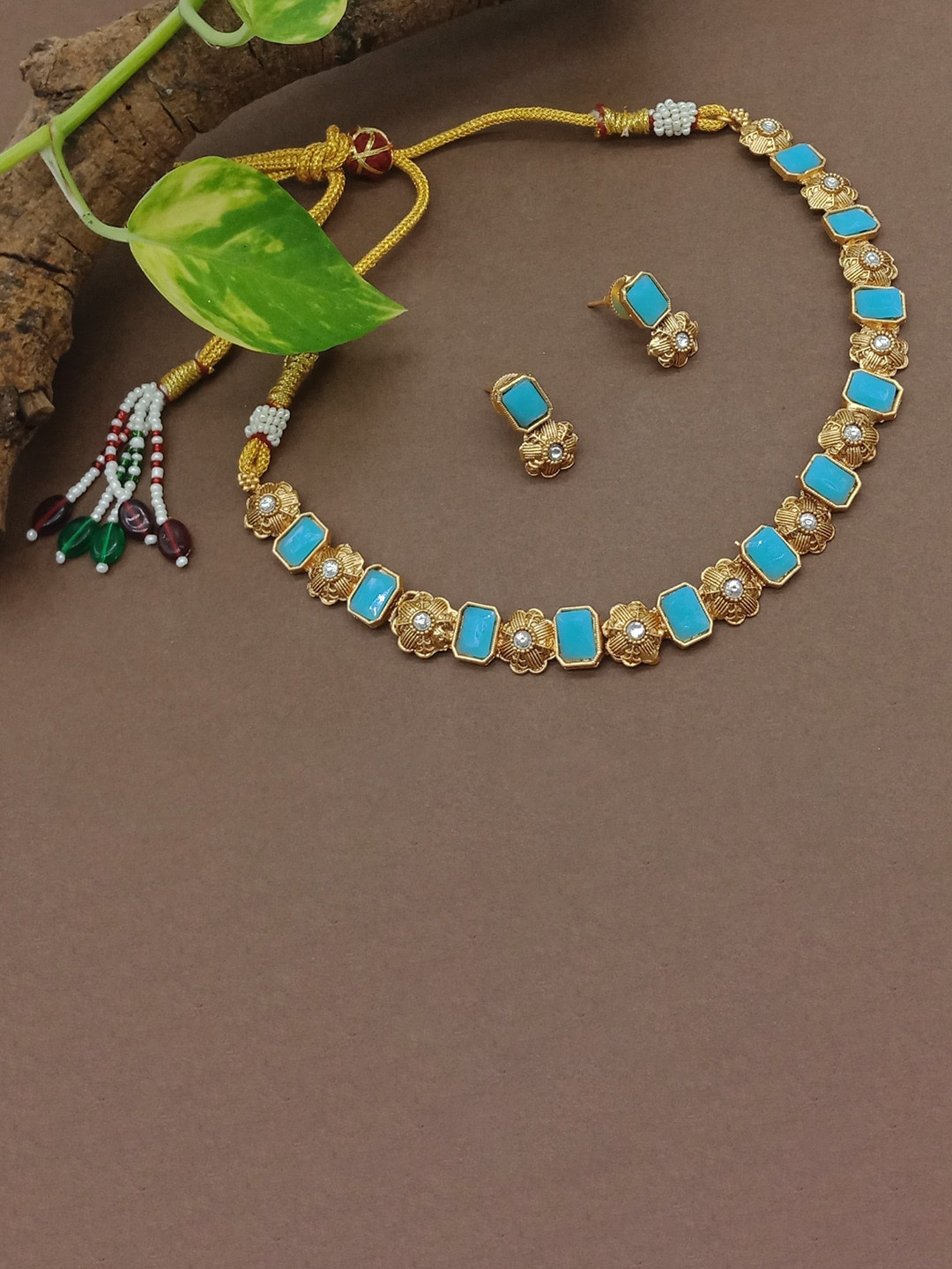 

AASHISH IMITATION Gold-Plated Jewellery Set