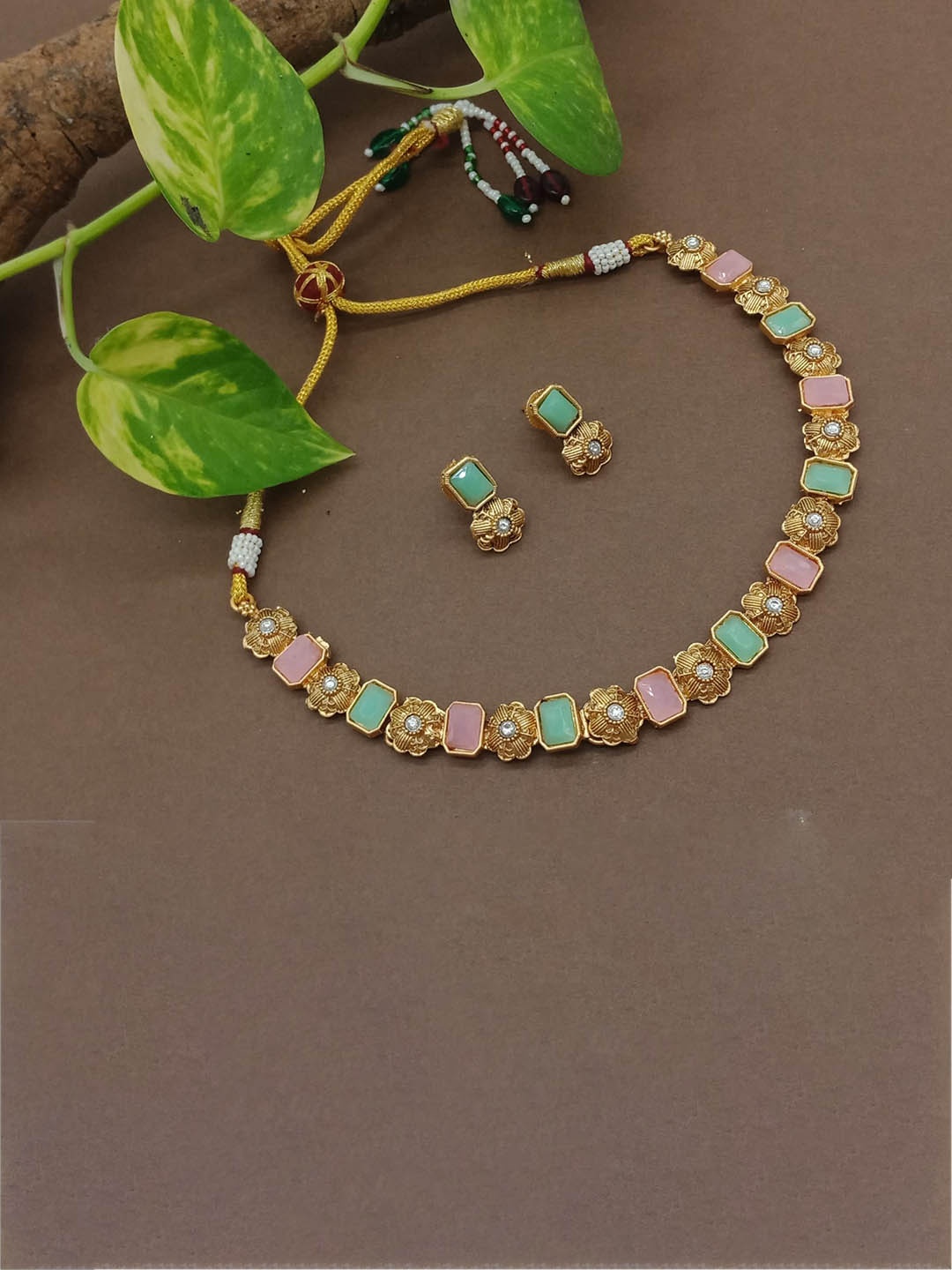 

AASHISH IMITATION Gold-Plated Jewellery Set