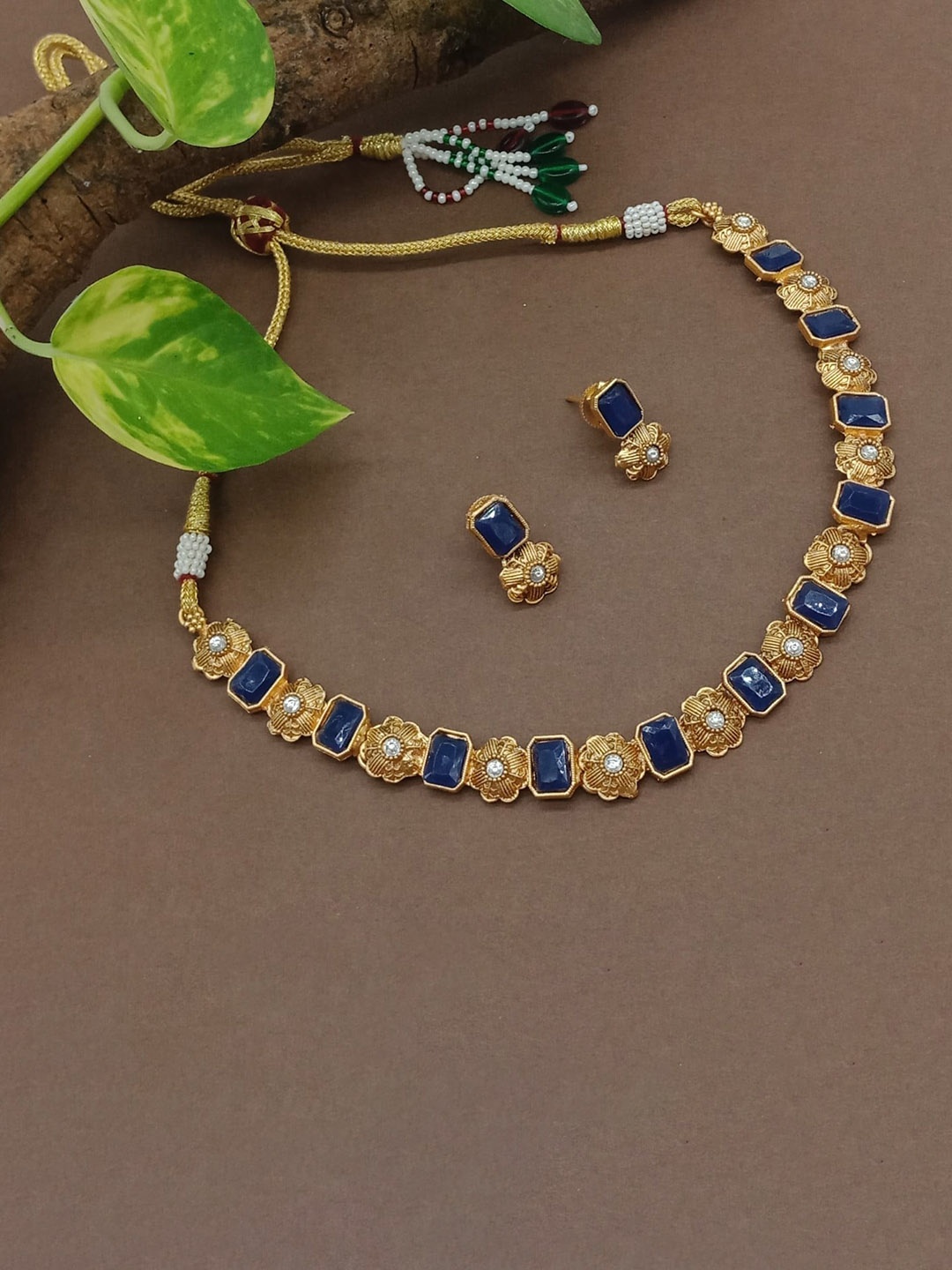 

AASHISH IMITATION Gold-Plated Jewellery Set