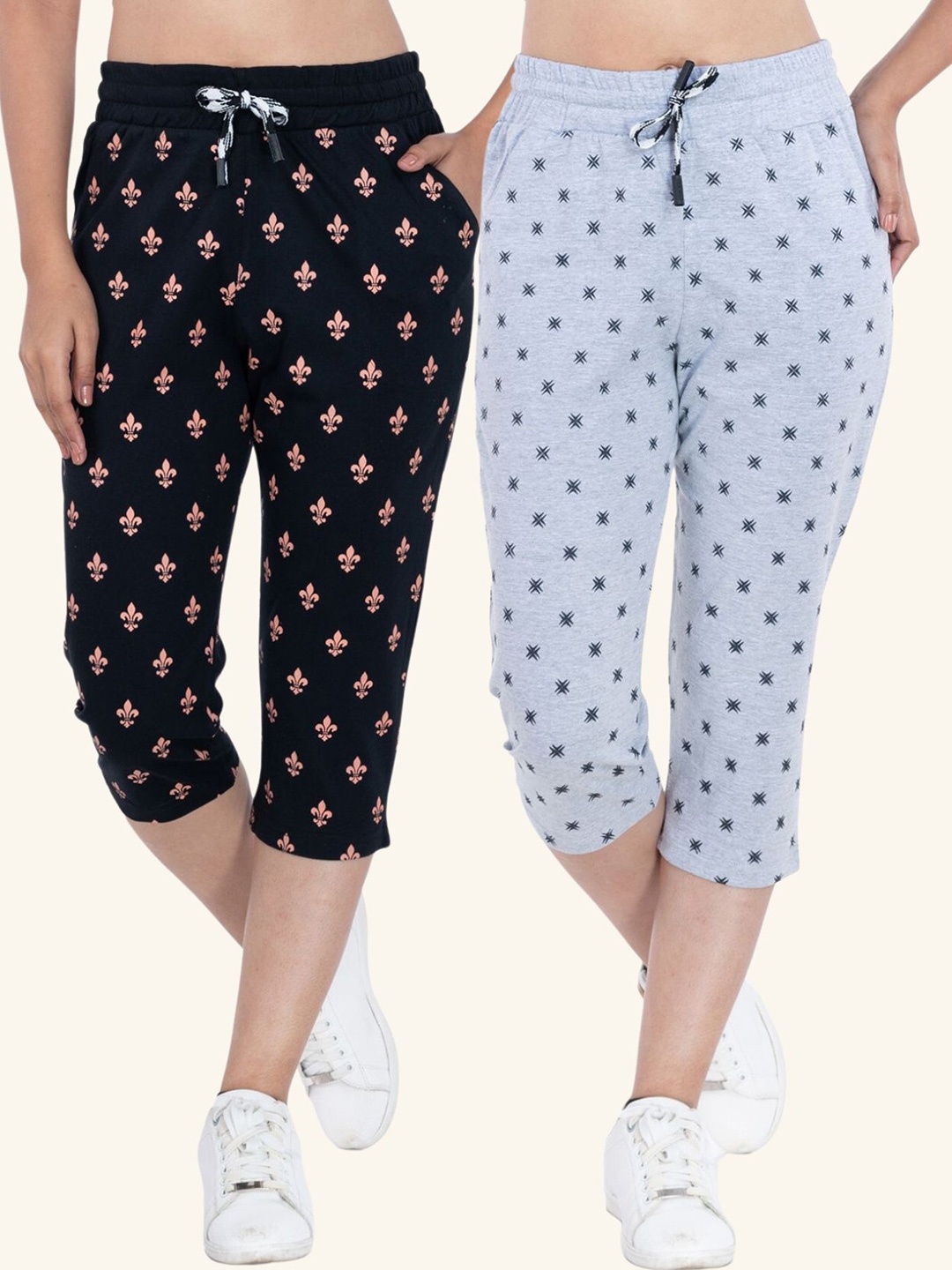 

StyleAOne Women Pack of 2 Printed Capris, Black