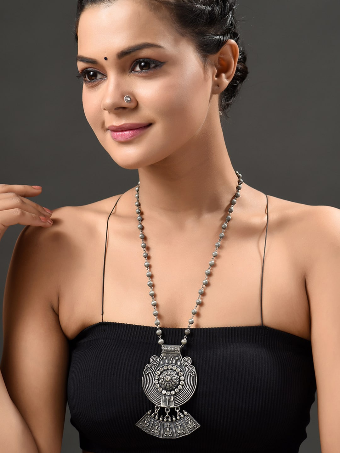 

phuljhadi MInimal Oxidised Necklace, Silver