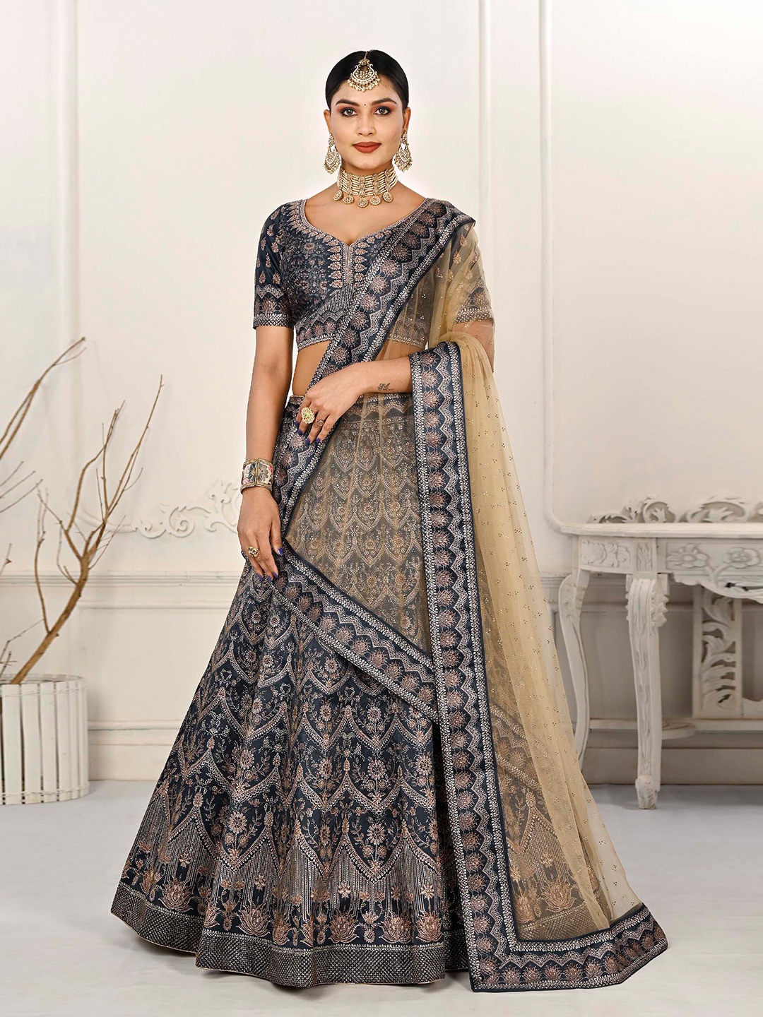 

SAPTRANGI Embellished Zardozi Ready to Wear Lehenga & Blouse With Dupatta, Blue