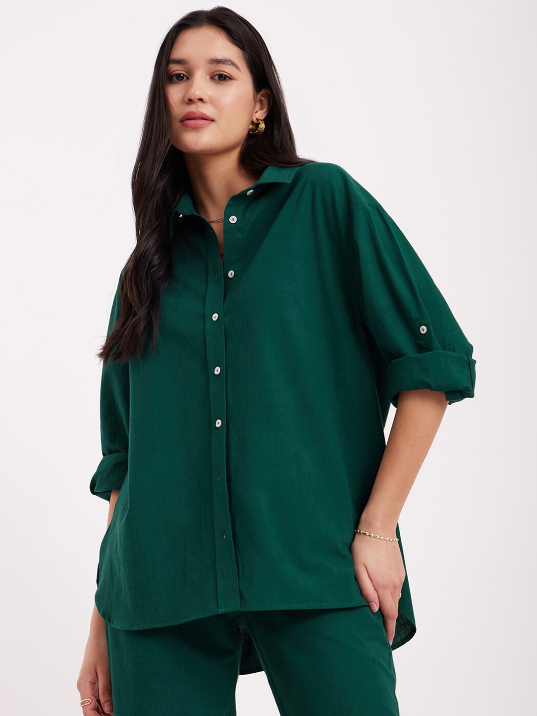 

FableStreet Spread Collar Roll-Up Sleeves Opaque Casual Shirt, Green