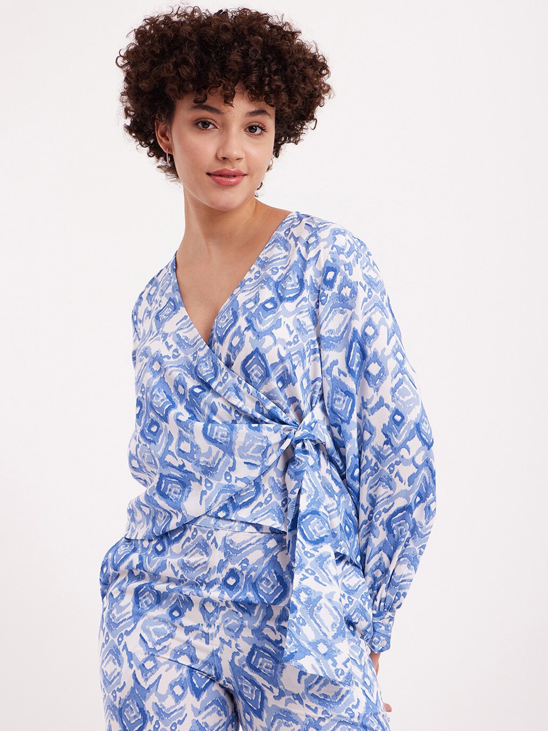 

FableStreet Floral Print Wrap Top, White