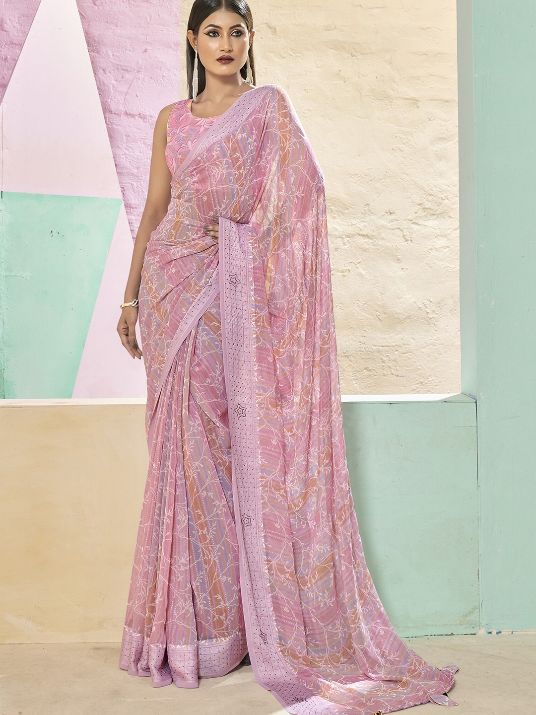 

Triveni Floral Printed Beads and Stones Pure Georgette Saree, Pink