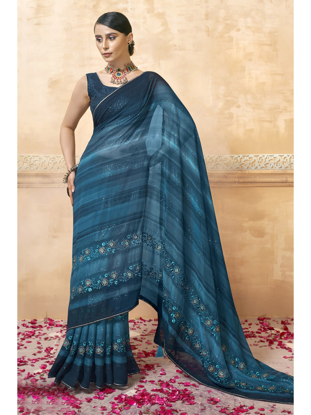

Triveni Floral Embroidered Pure Georgette Saree, Teal