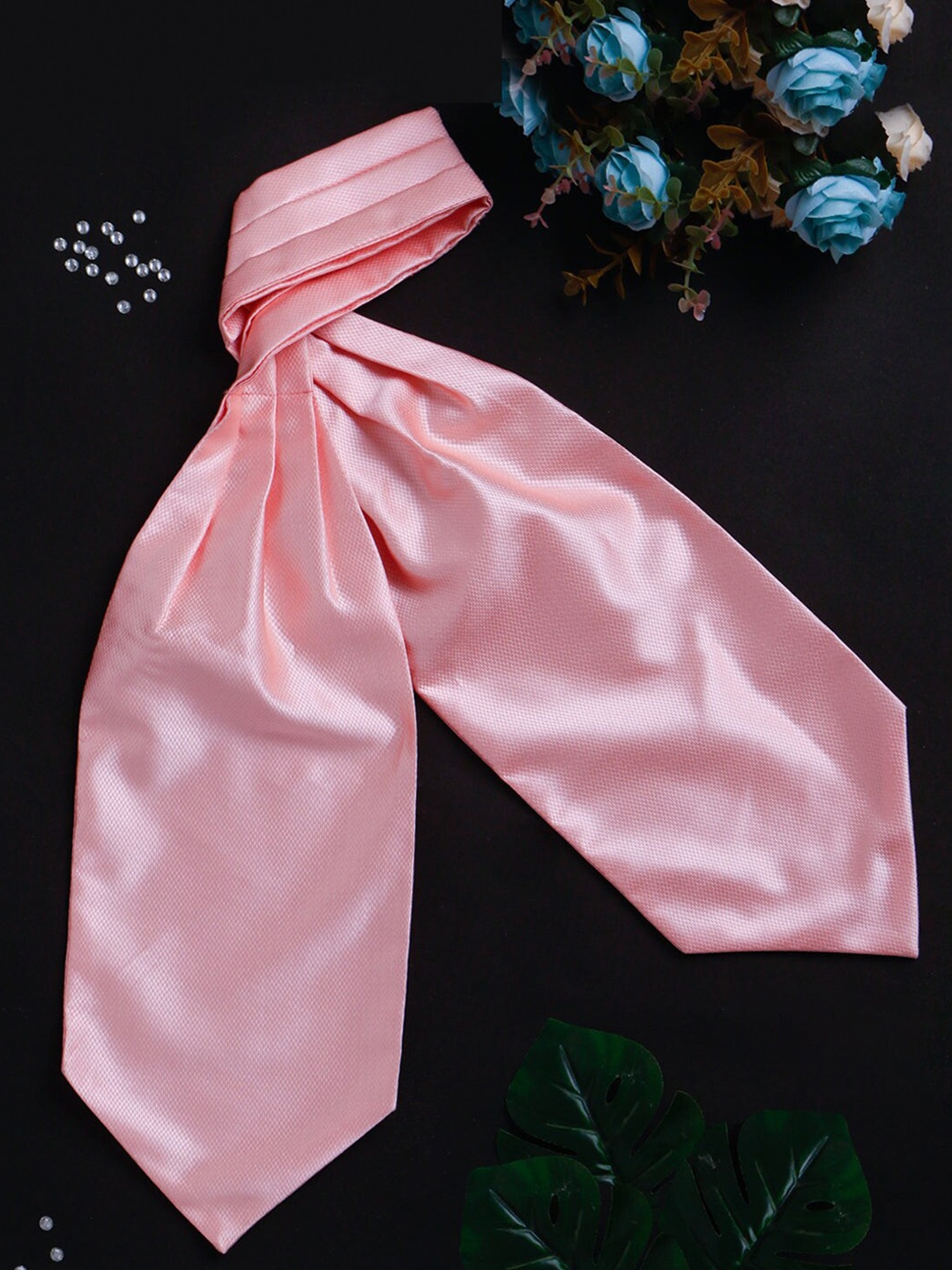 

PELUCHE Woven Design Cravat, Pink