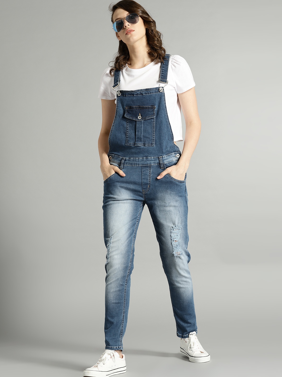 

Roadster Time Travlr Women Blue Distressed Denim Dungarees