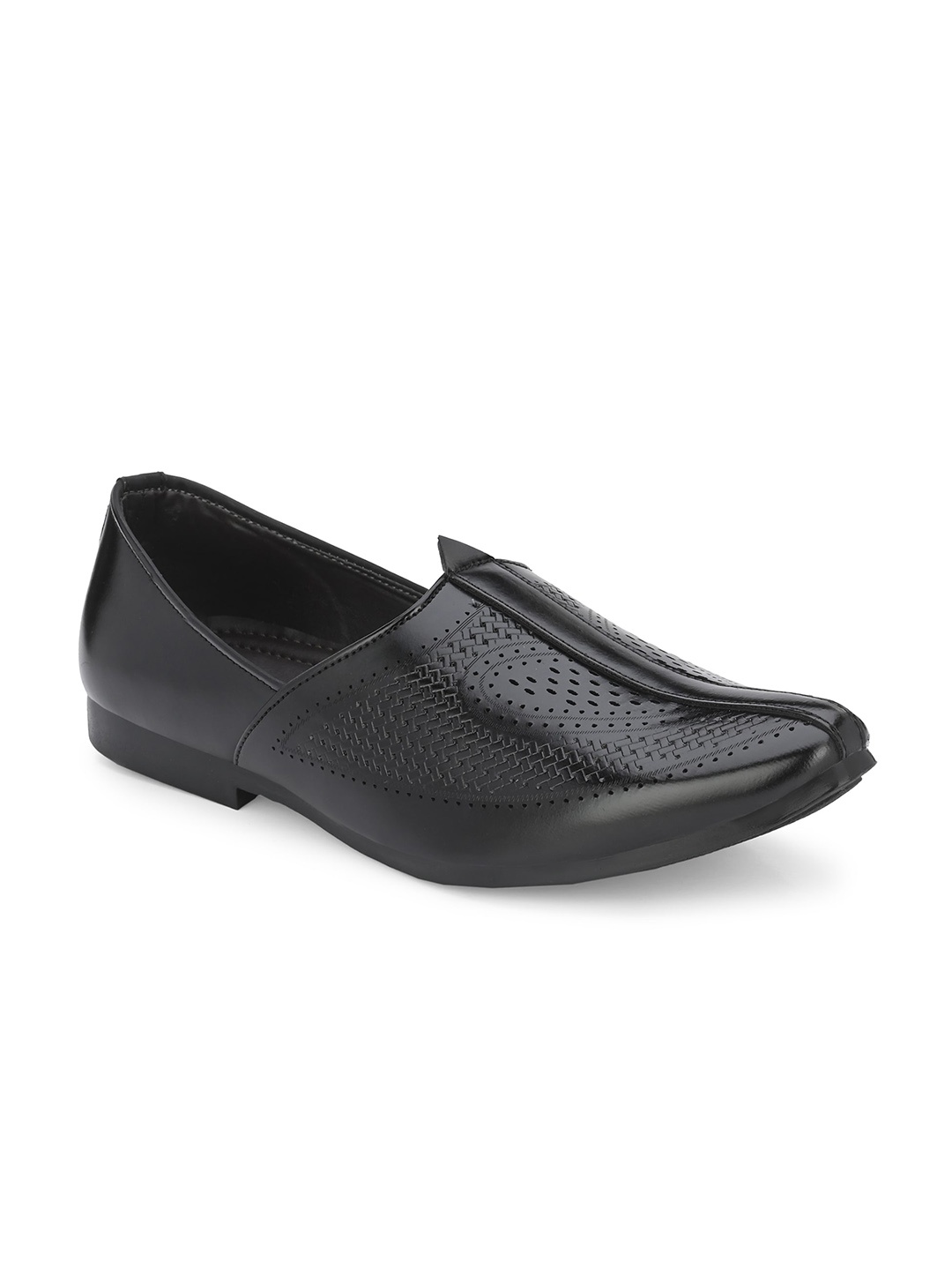 

Azzaro Black Men Pointed Toe Perforations Lightweight Basics Mojaris With Laser Cuts