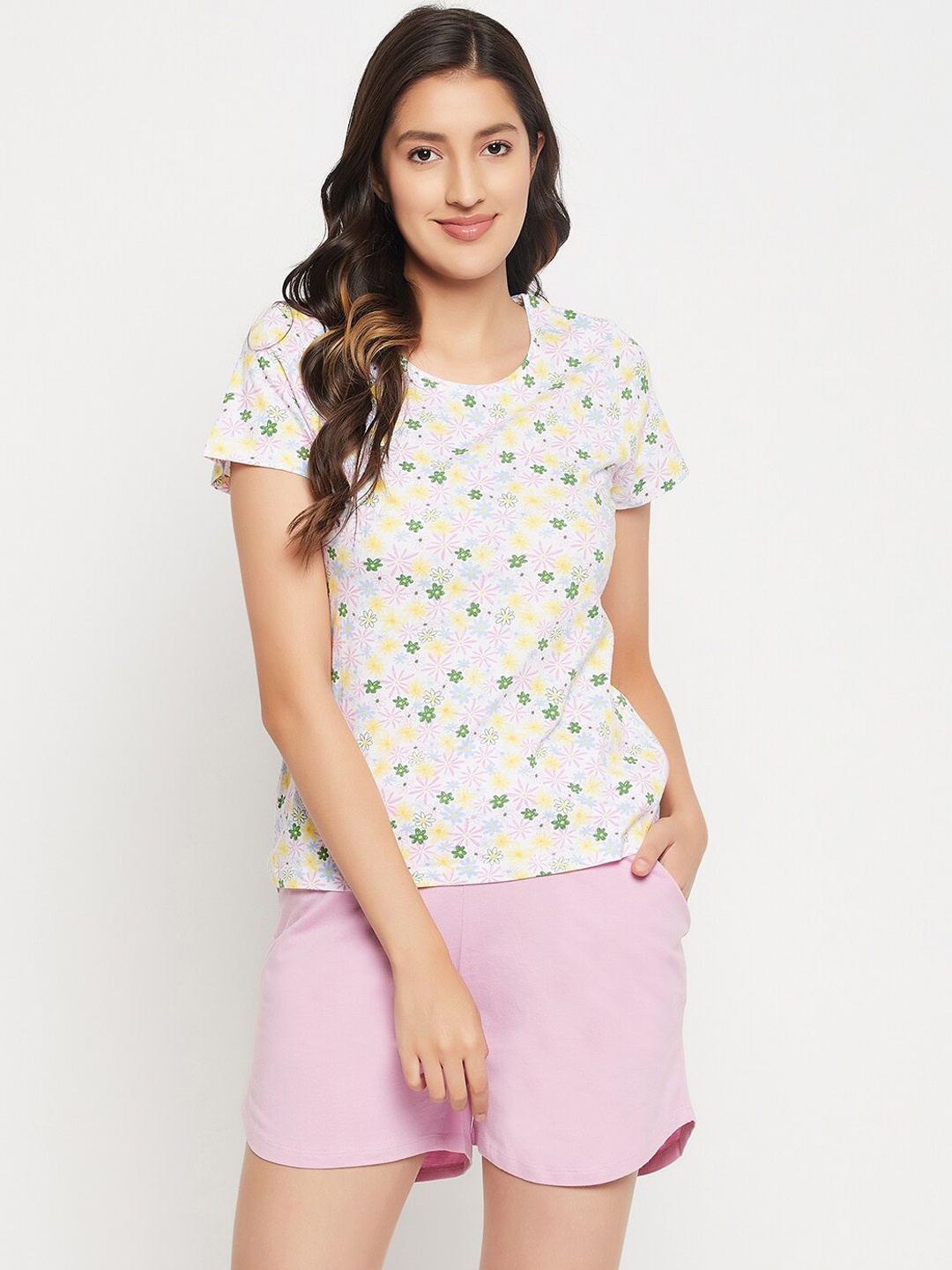 

Clovia White & Pink Printed Pure Cotton Night suit