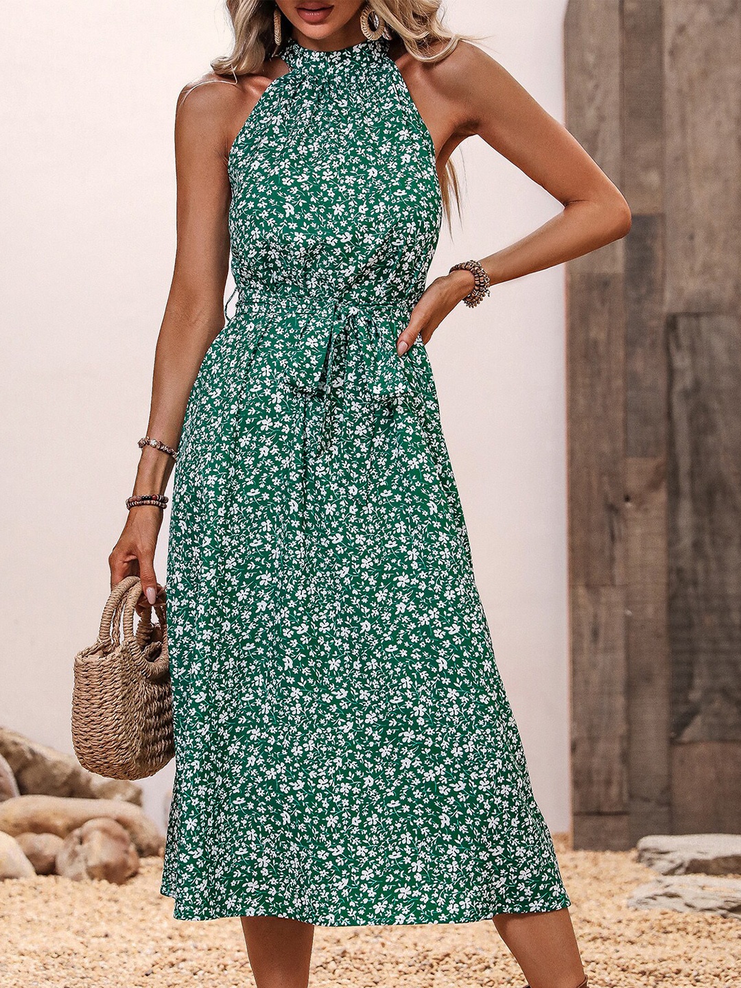 

BoStreet Green & White Floral Printed High Neck A-Line Midi Dress