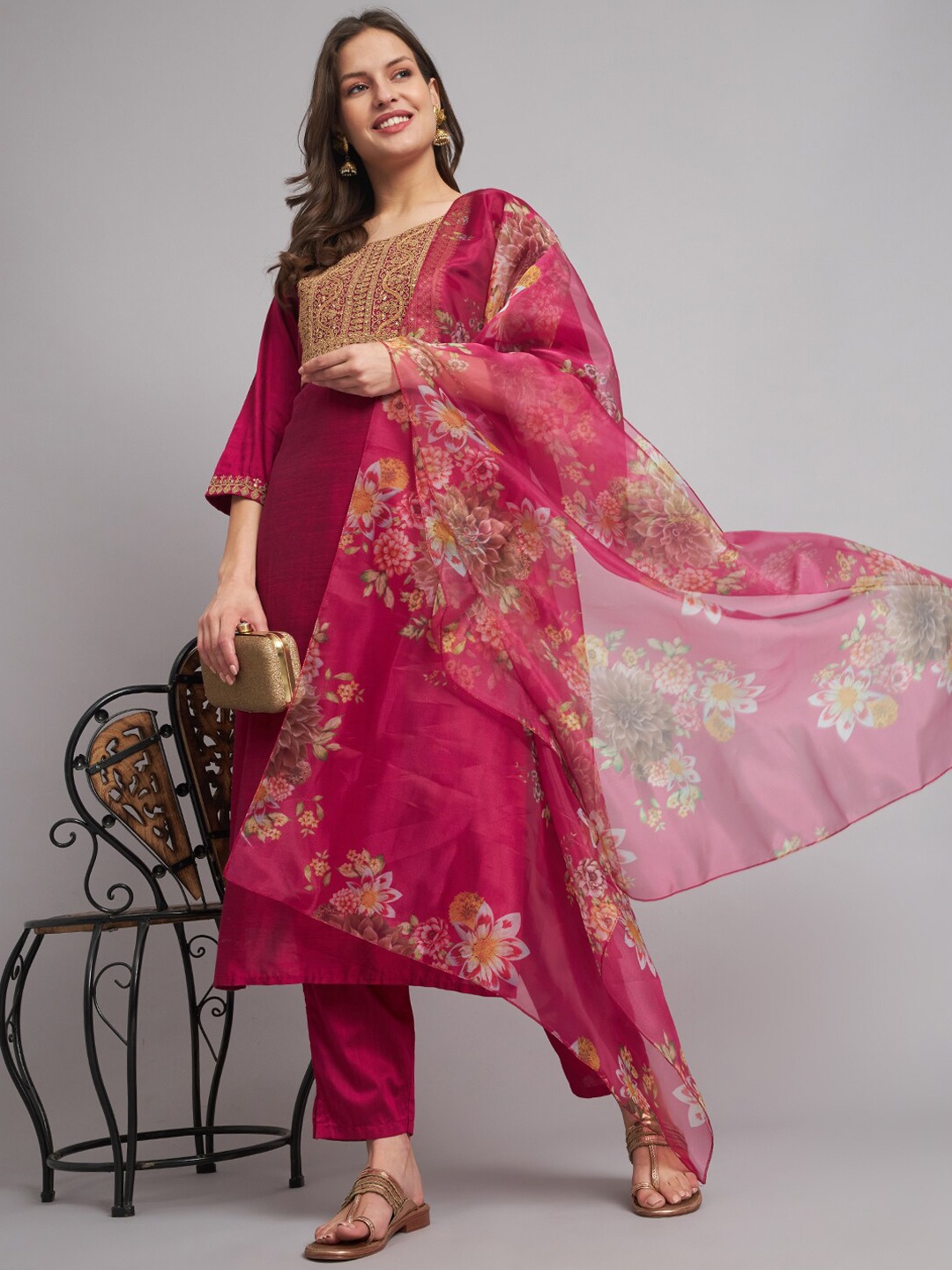 

KALINI Floral Yoke Design Sequinned & Zardozi Detail Regular Kurta with Trousers & Dupatta, Pink