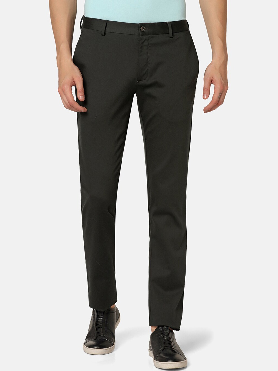 

Blackberrys Men Skinny Fit Low-Rise Easy Wash Trousers, Green