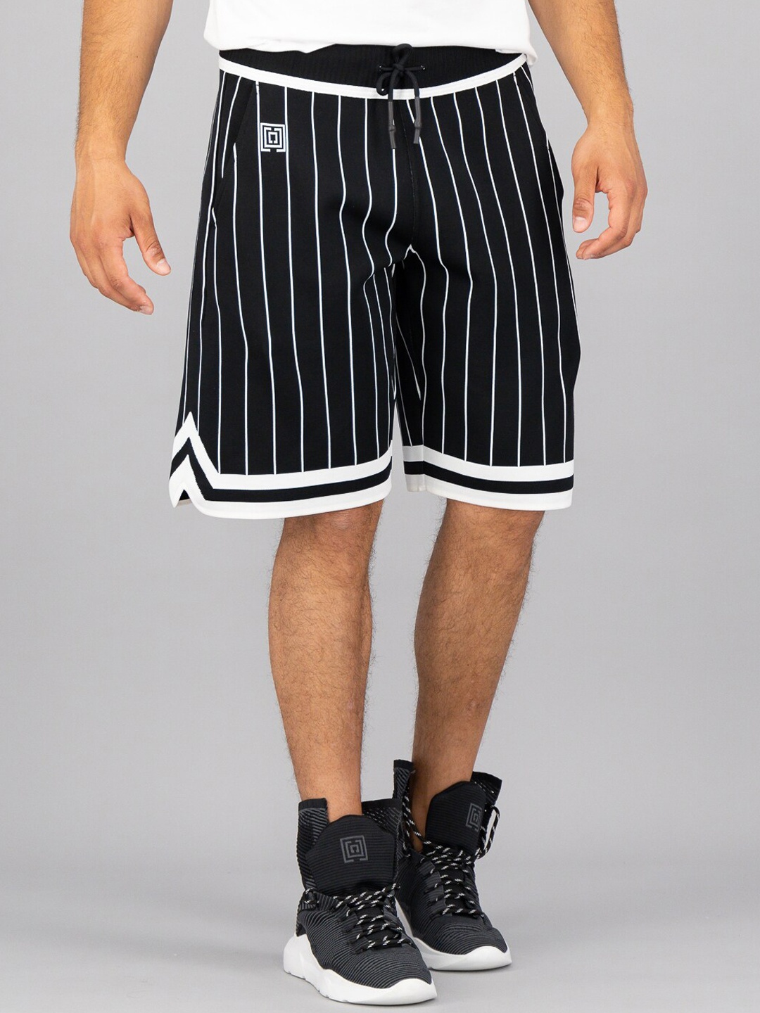 

FREESOUL Men Striped Regular Shorts, Black