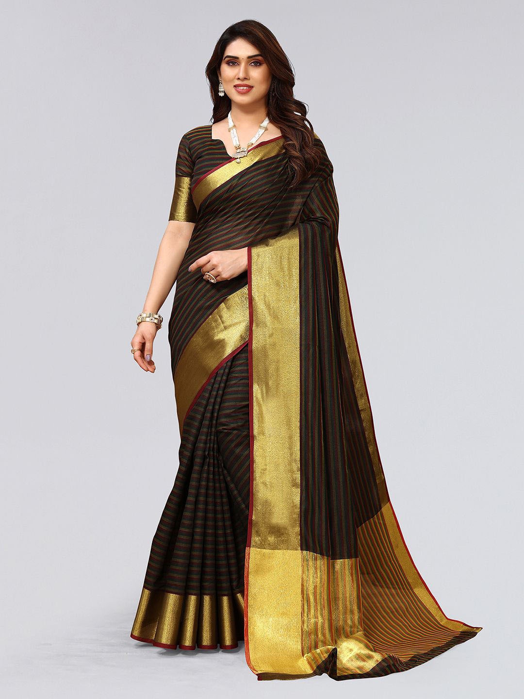 

KALINI Horizontal Striped Zari Saree, Green