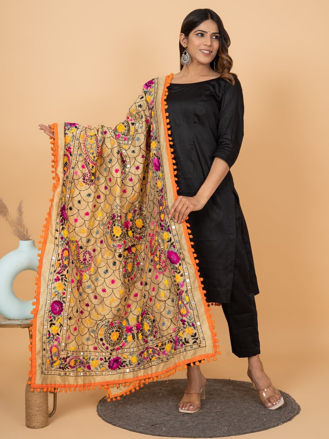 

KALINI Embroidered Dupatta with Phulkari, Beige