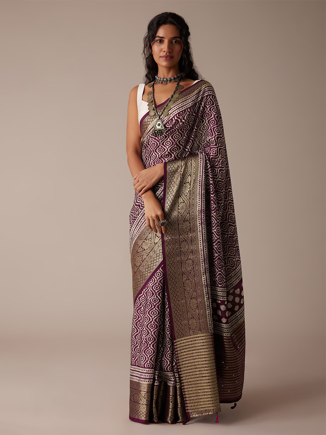 

KALKI Fashion Ethnic Motifs Printed Zari Jute Silk Saree, Magenta
