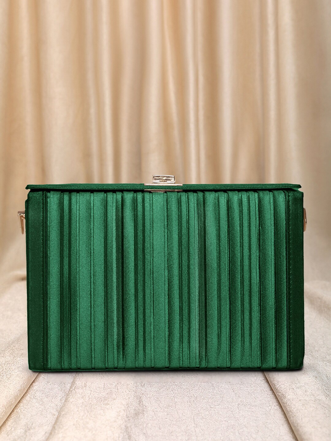 

Peora Striped Purse, Green