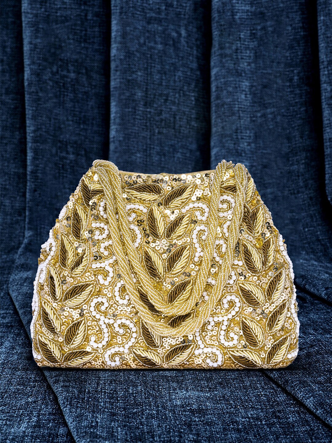 

Peora Embroidered Potli Clutch, Green