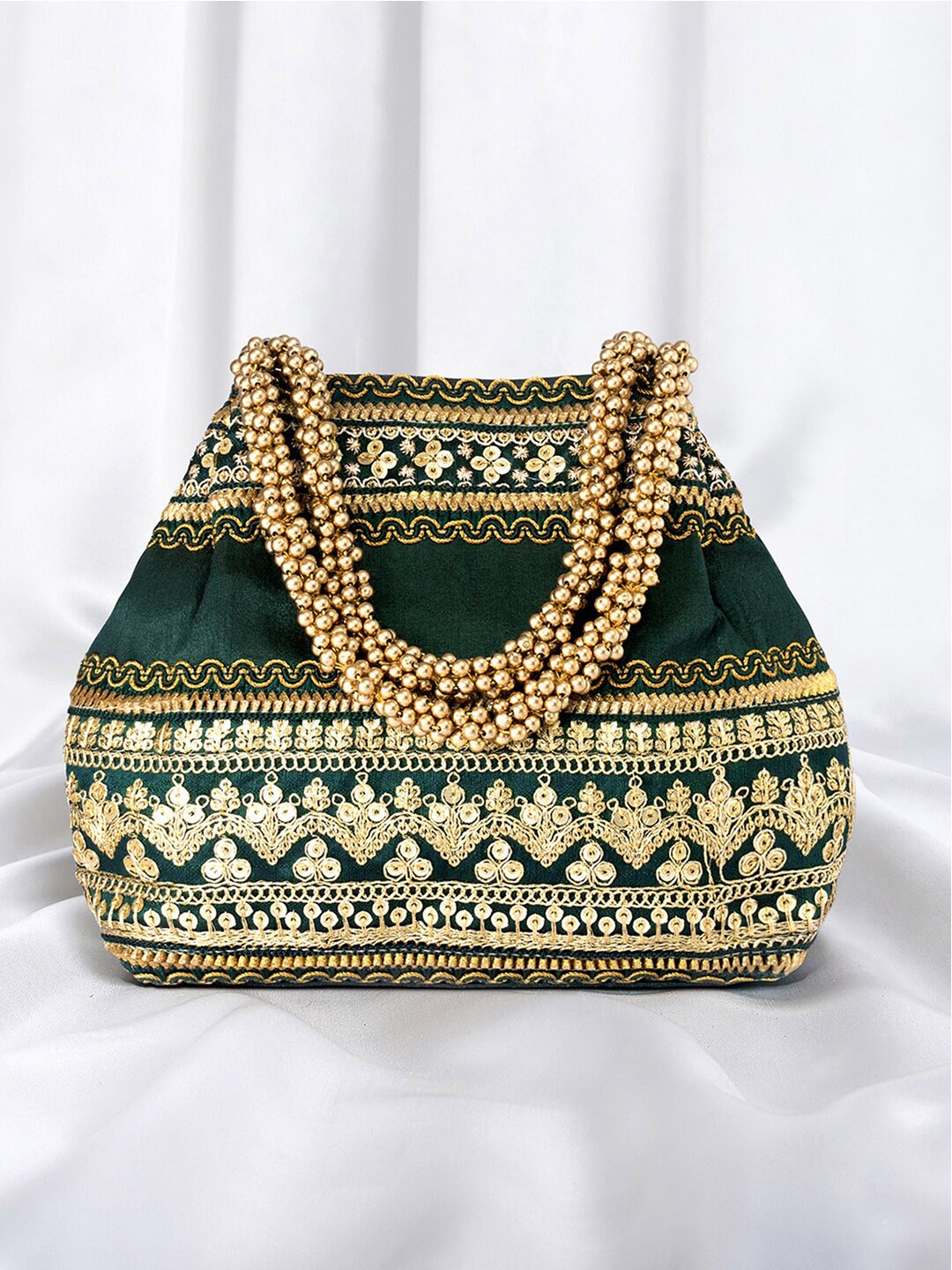 

Peora Embroidered Potli, Green