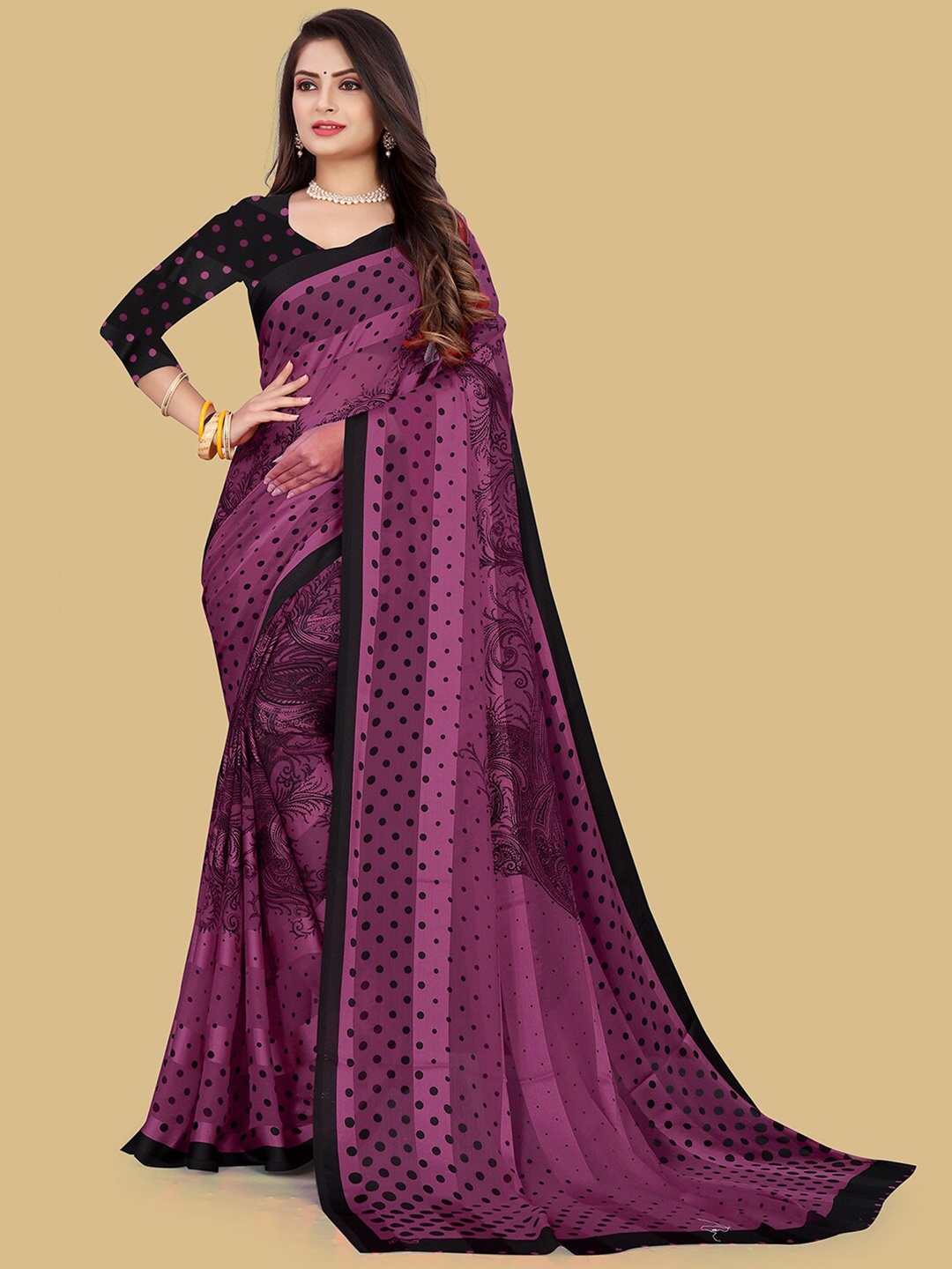 

Mitera Pink & Black Ethnic Motifs Poly Chiffon Saree