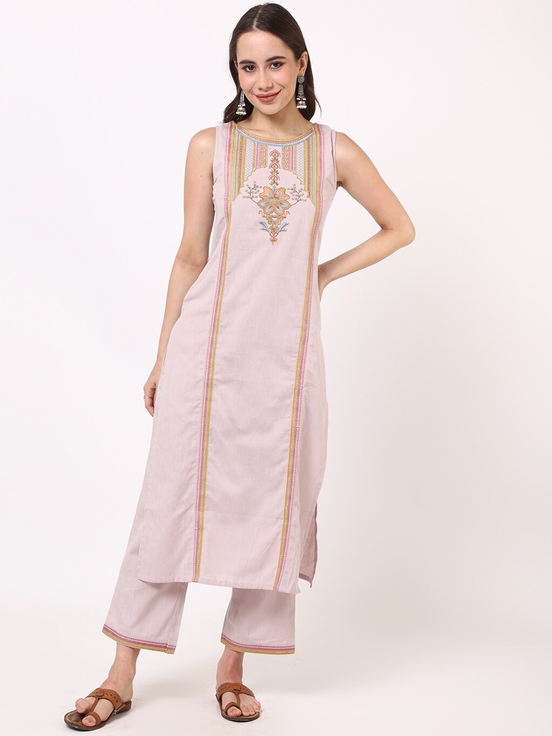 

UNTUNG Ethnic Motifs Embroidered Pure Cotton Kurta with Trousers, Pink