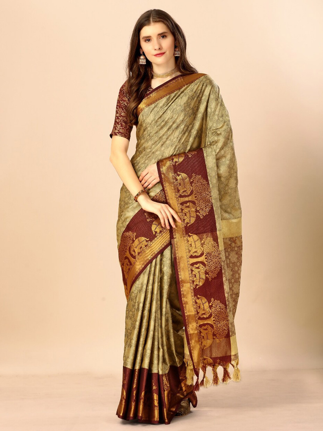 

AVANTIKA FASHION Floral Woven Design Zari Banarasi Saree, Cream