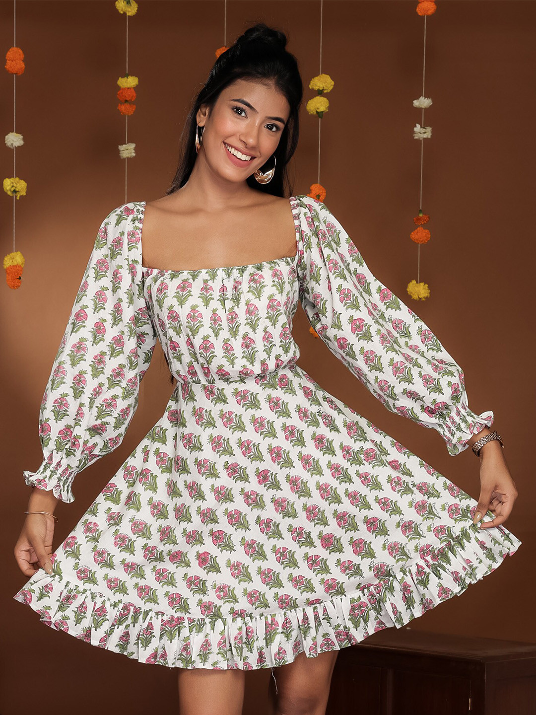 

Aaheli Floral Printed Puff Sleeve Smocked Pure Cotton Fit & Flare Dress, White