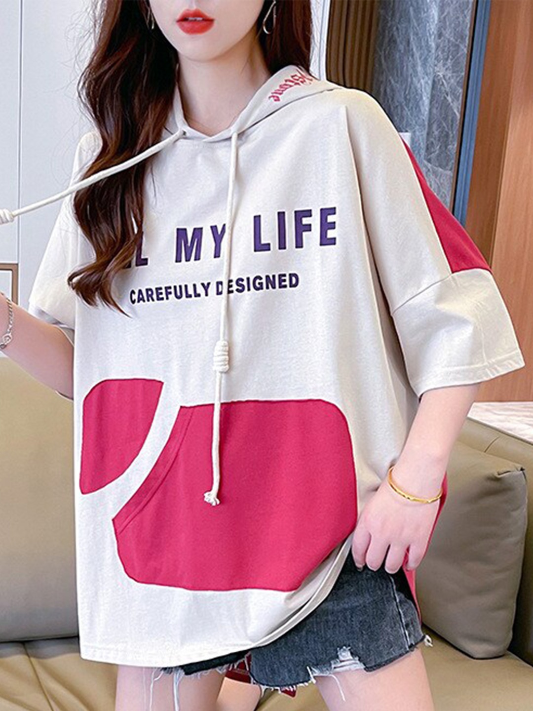 

BoStreet Red & White Typography Printed Drop-Shoulder Sleeves Pure Cotton T-shirt