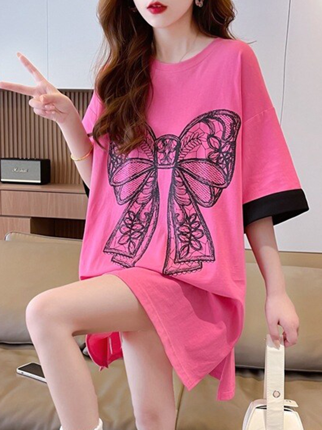 

BoStreet Pink Graphic Printed Cotton Longline Top