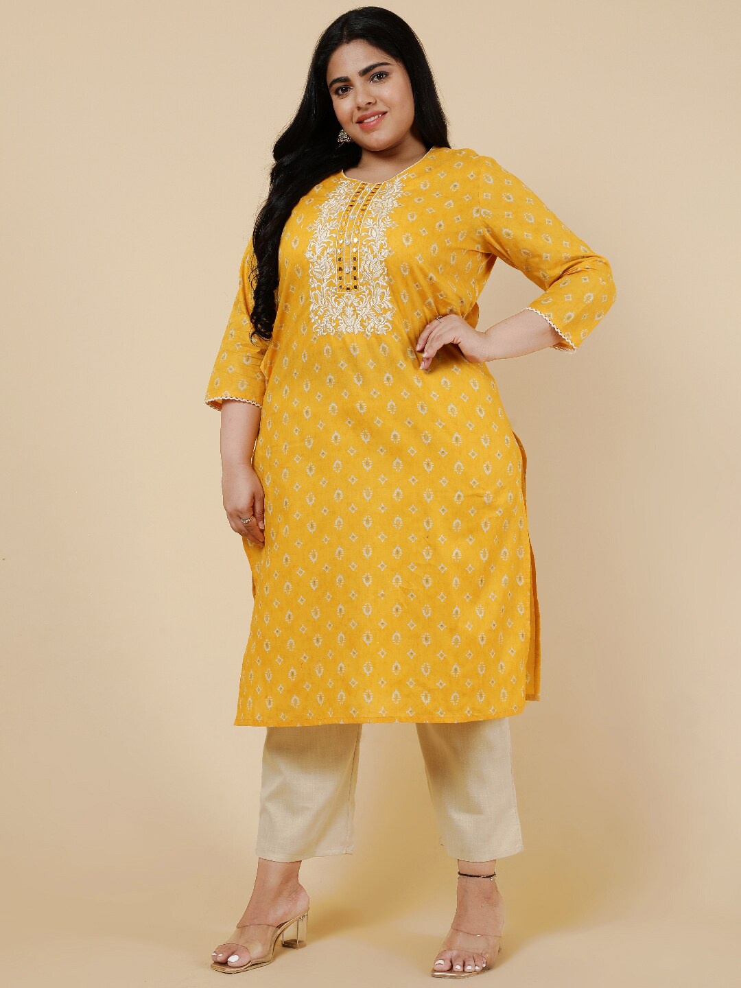 

Be Indi Women Round Neck Ethnic Motifs Straight Side Slits Regular Kurta, Yellow