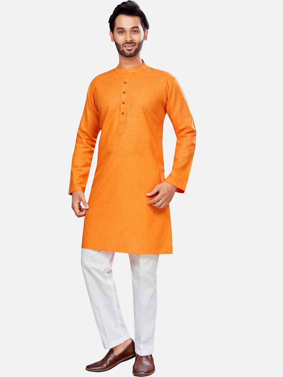 

Studio Shringaar Mandarin Collar Straight Kurta, Orange