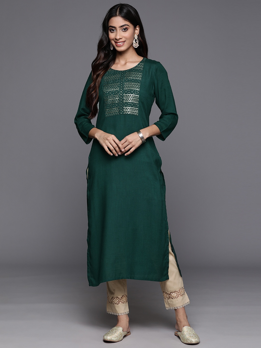 

Libas Yoke Design Sequinned Kurta, Green