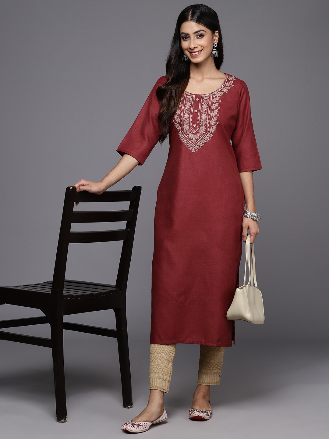 

Libas Women Floral Yoke Design Thread Work Kurta, Maroon