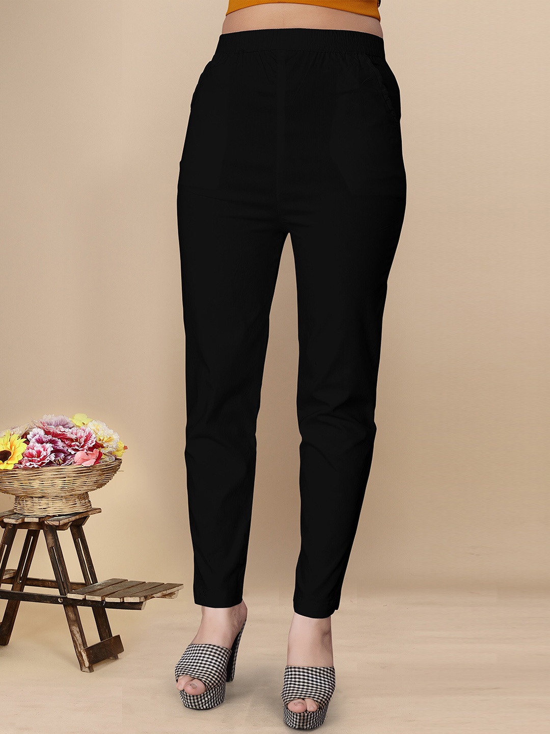 

UNITED LIBERTY Women Relaxed Easy Wash Stretchable Trousers, Black