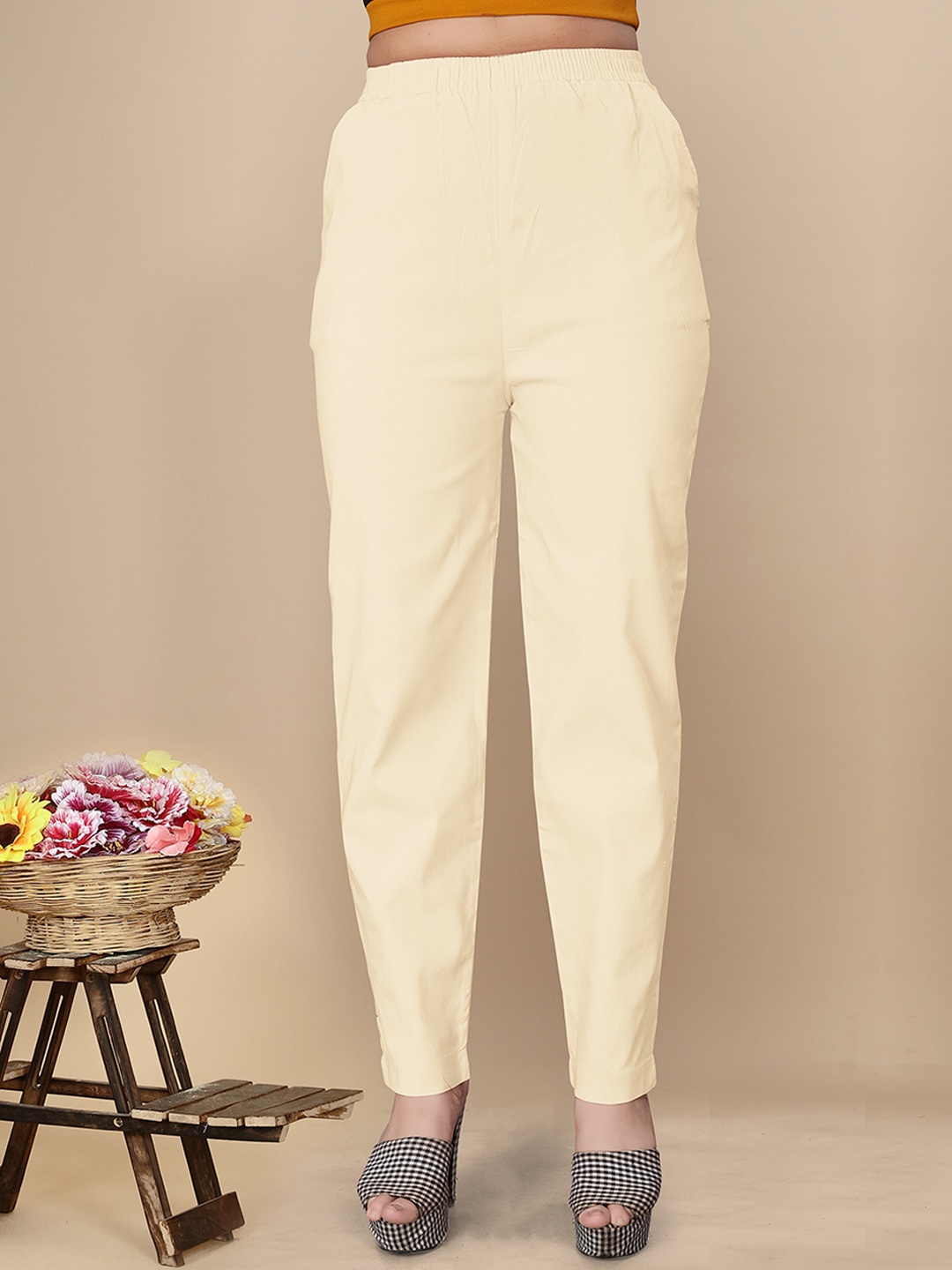 

UNITED LIBERTY Women Relaxed Easy Wash Trousers, Cream
