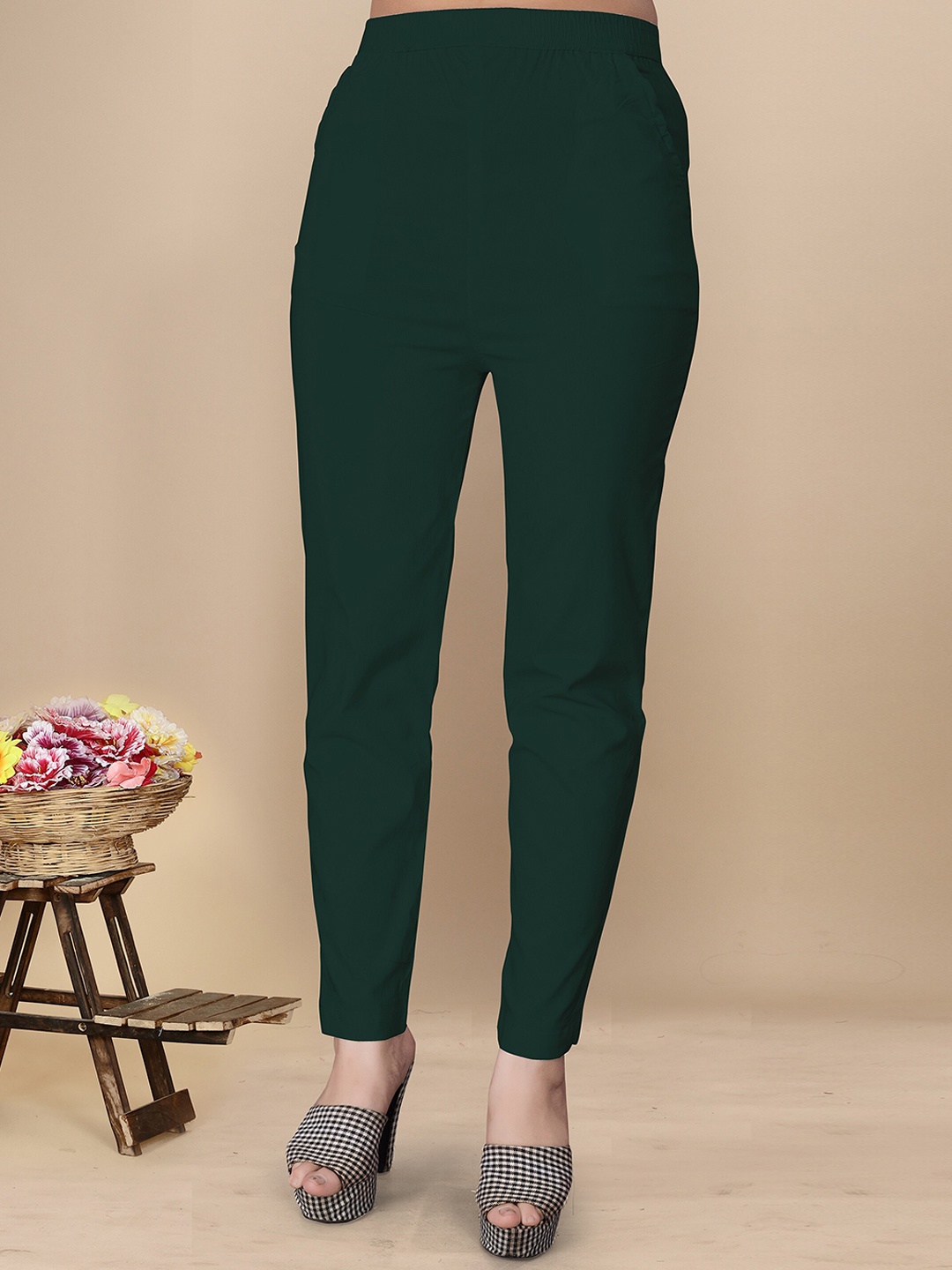 

UNITED LIBERTY Women Relaxed Easy Wash Trousers, Green