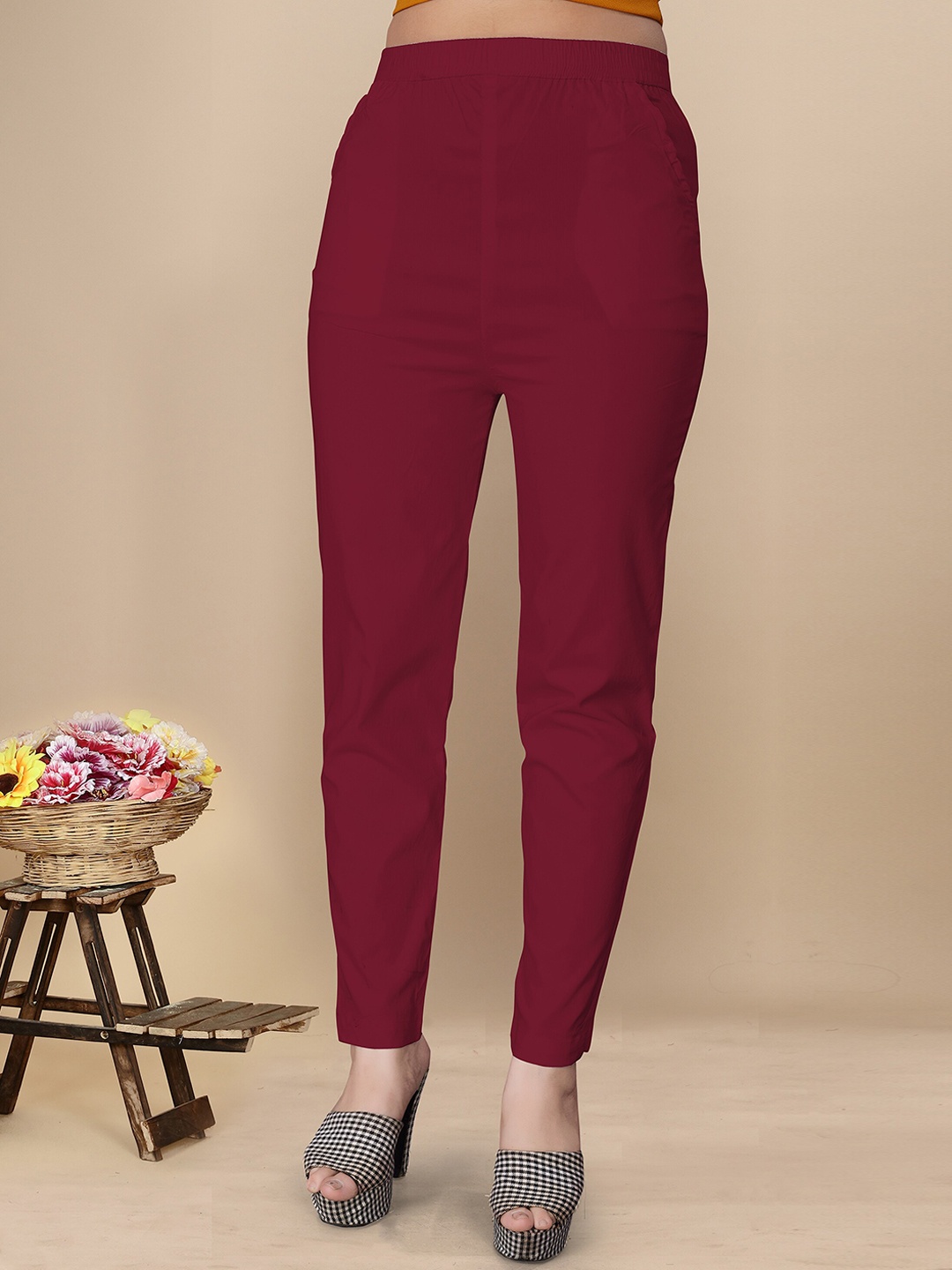 

UNITED LIBERTY Women Relaxed Easy Wash Trousers, Maroon